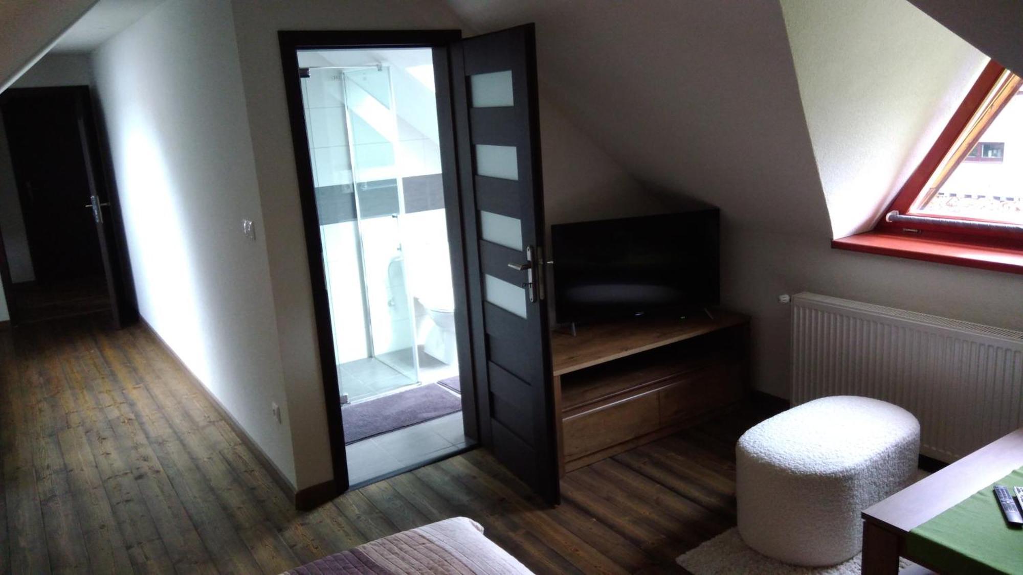 Apartman Route 18 Liptovsky Mikulas Phòng bức ảnh