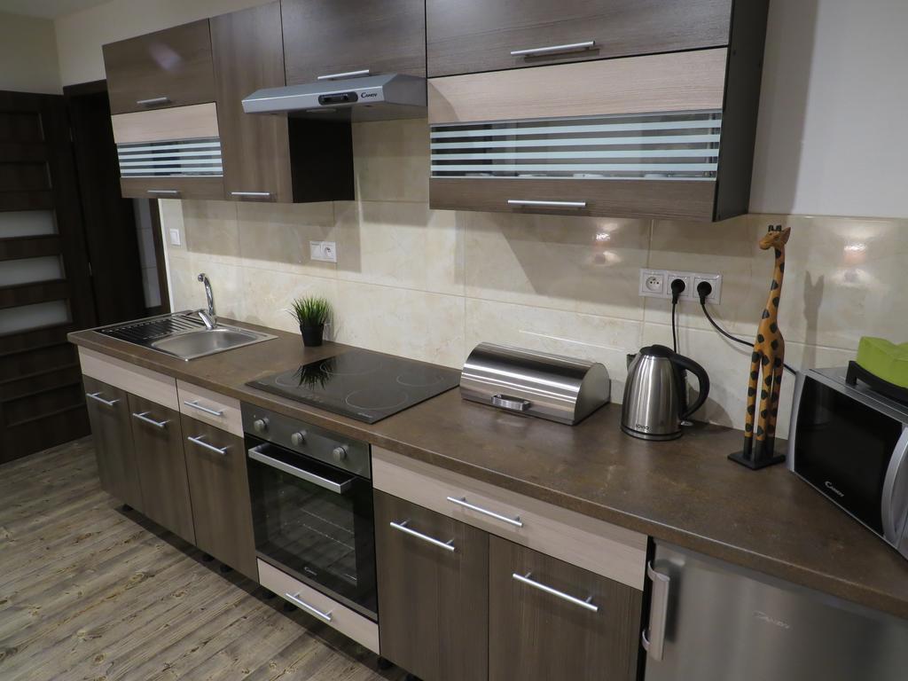 Apartman Route 18 Liptovsky Mikulas Ngoại thất bức ảnh